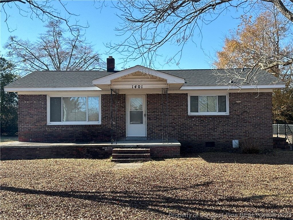 Photo of 1401 N Bragg Boulevard, Spring Lake, NC 28390 (MLS # 716840)