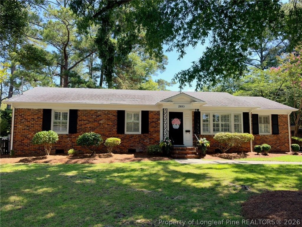 Photo of 2610 Mirror Lake Drive, Fayetteville, NC 28303 (MLS # 766036)