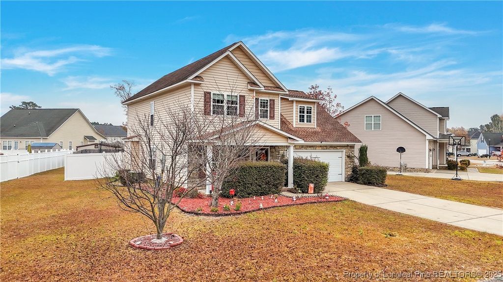 Photo of 554 Thorncliff Drive, Raeford, NC 28376 (MLS # 753799)