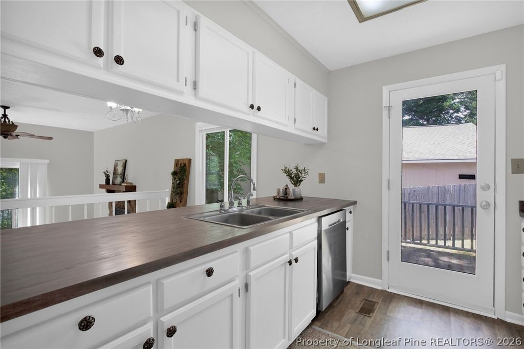 Photo of 5915 Laguna Drive, Fayetteville, NC 28314 (MLS # 762199)