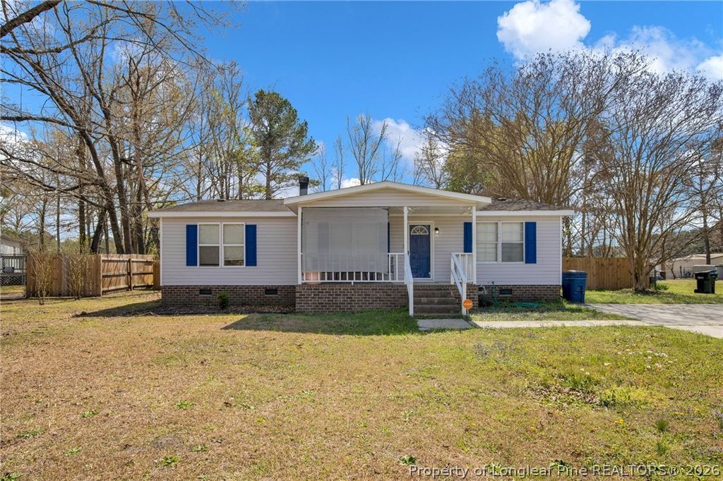 Photo of 518 Inverary Drive, Raeford, NC 28376 (MLS # 759229)