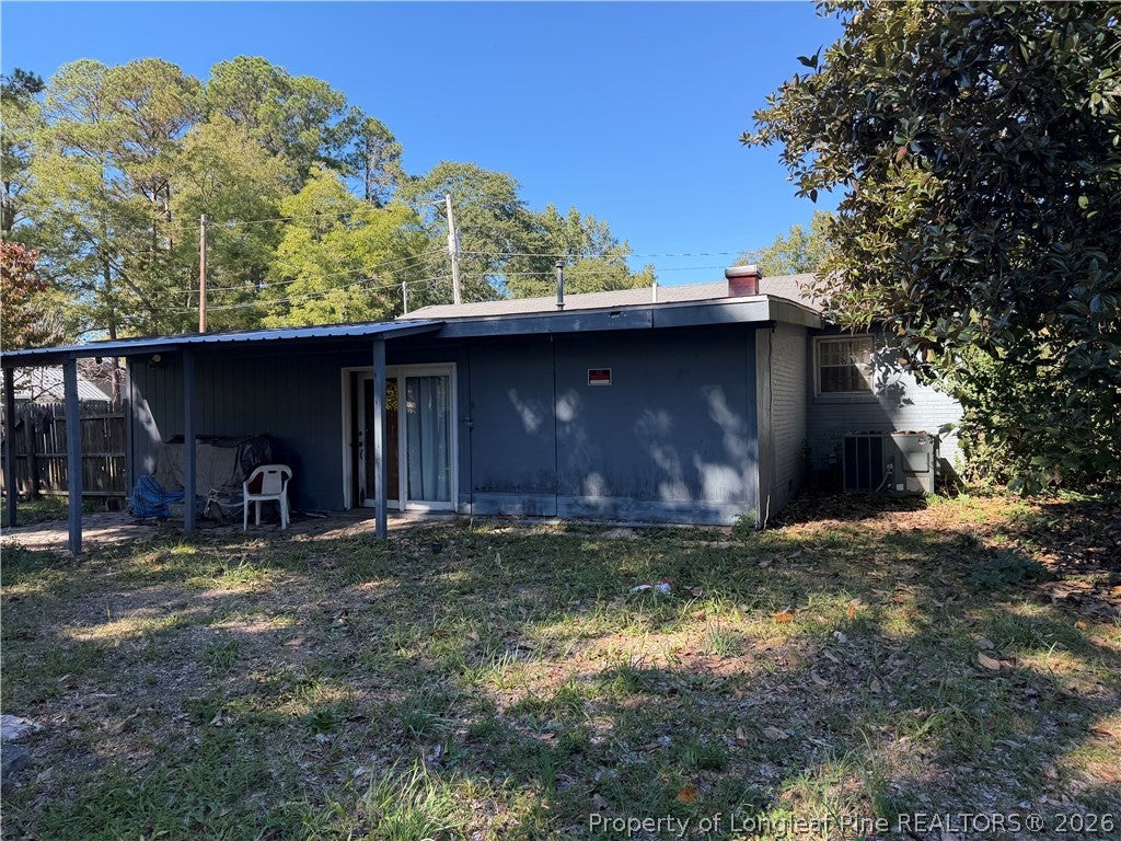 Photo of 702 E 8th Street, Lumberton, NC 28358 (MLS # 771185)