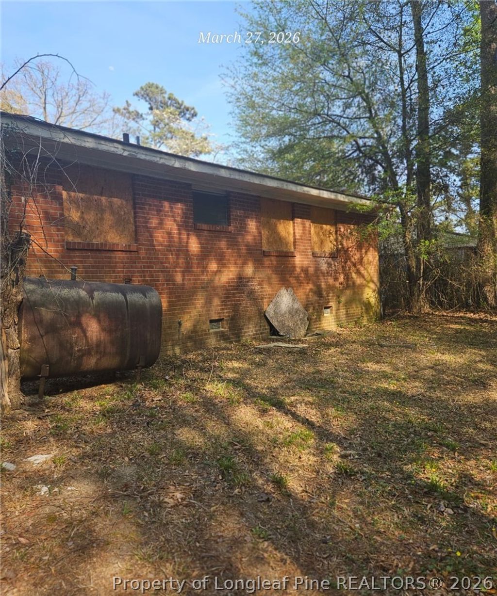 Photo of 1454 Thelbert Drive, Fayetteville, NC 28301 (MLS # 760132)