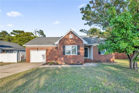 Photo of 805 Windingwood Place, Hope Mills, NC 28348 (MLS # 760748)
