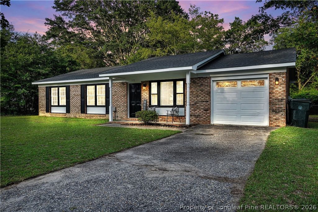 Photo of 979 Lisa Avenue, Fayetteville, NC 28314 (MLS # 763614)