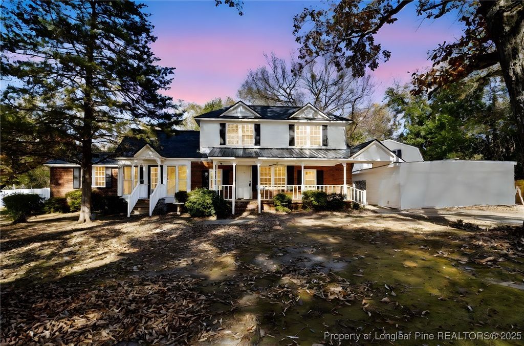 Photo of 2313 Applebury Lane, Fayetteville, NC 28306 (MLS # 751009)
