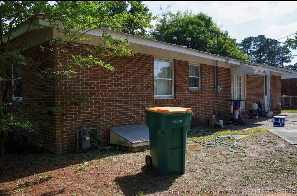 Photo of 1395 E 7th Street, Lumberton, NC 28358 (MLS # 762678)