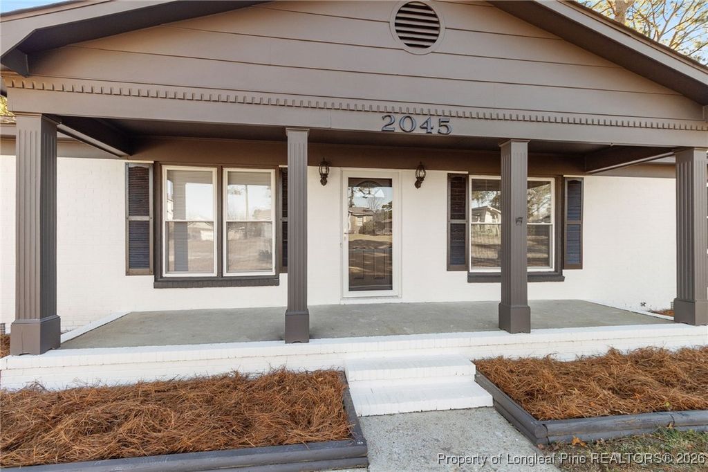 Photo of 2045 Lakeridge Drive, Fayetteville, NC 28304 (MLS # 755207)