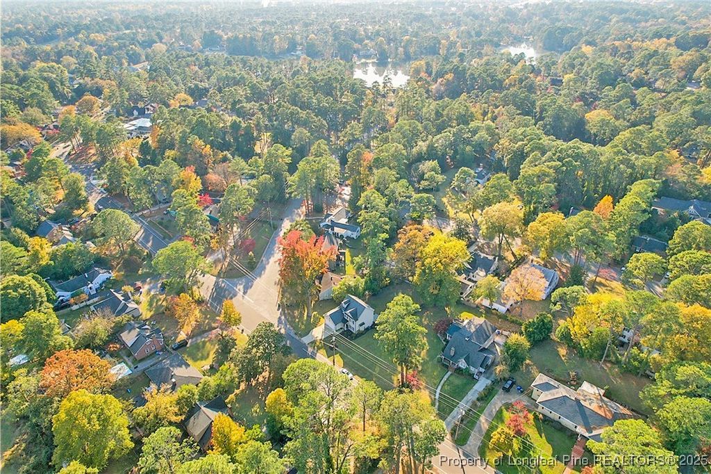 Photo of 320 Valley Road, Fayetteville, NC 28305 (MLS # 753089)