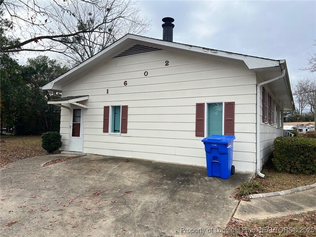 Photo of 1602 Camelot Drive, Fayetteville, NC 28304 (MLS # 752458)