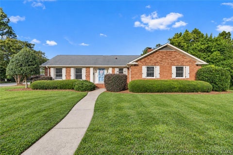 Photo of 2630 Mirror Lake Drive, Fayetteville, NC 28303 (MLS # 770612)