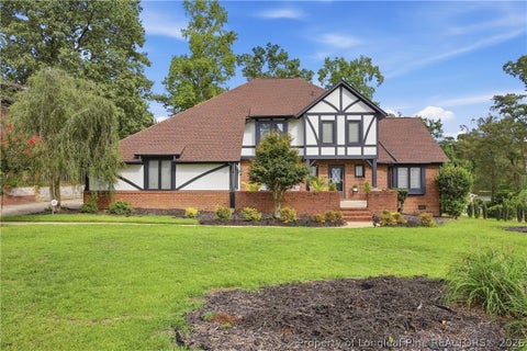 Photo of 209 E Lochhaven Drive, Fayetteville, NC 28314 (MLS # 769124)