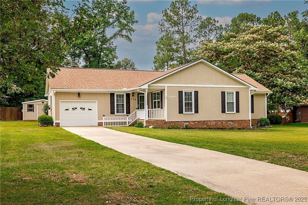 Photo of 209 Old Farm Road, Raeford, NC 28376 (MLS # 749443)
