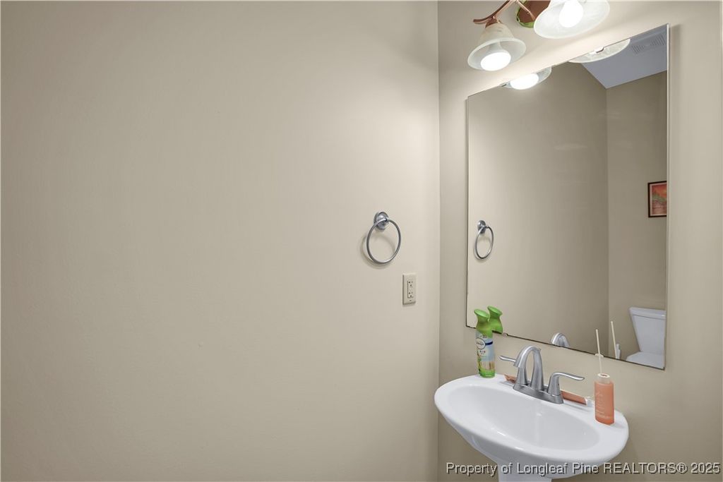 Photo of 1120 Braybrooke Place, Fayetteville, NC 28314 (MLS # 751840)