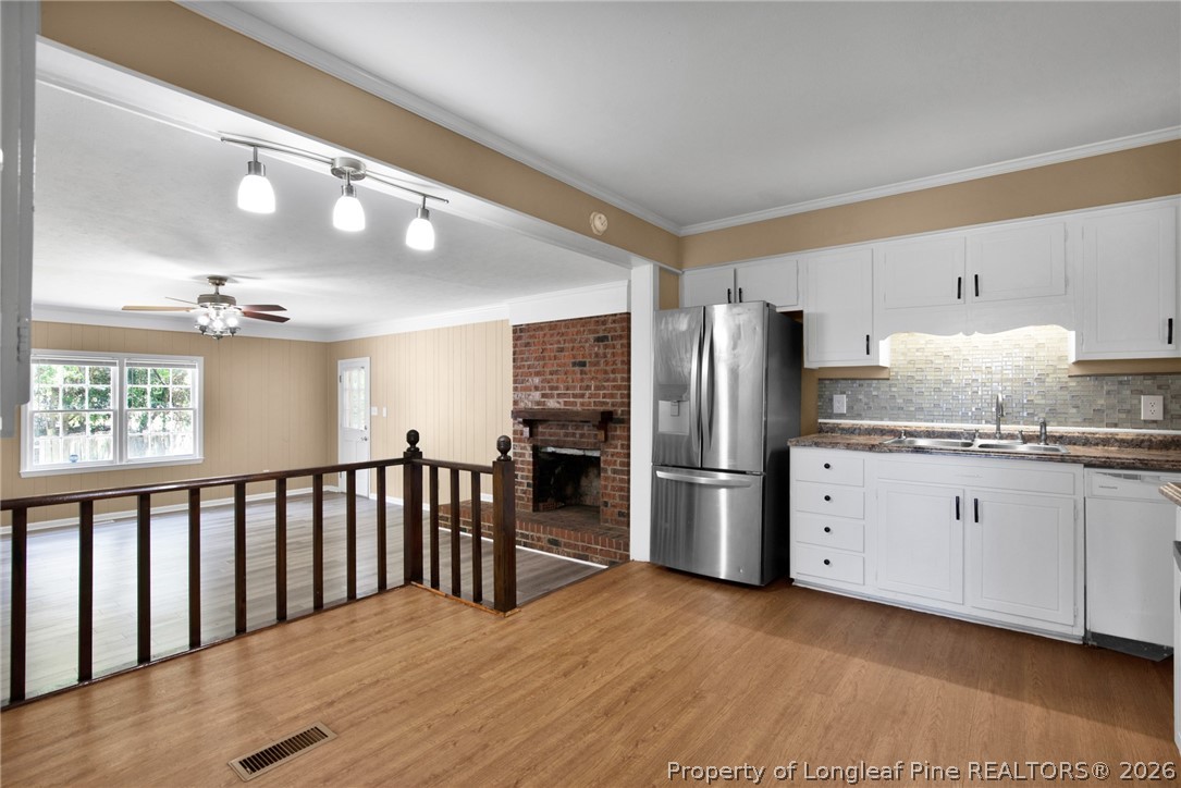 5432 Sandstone Drive