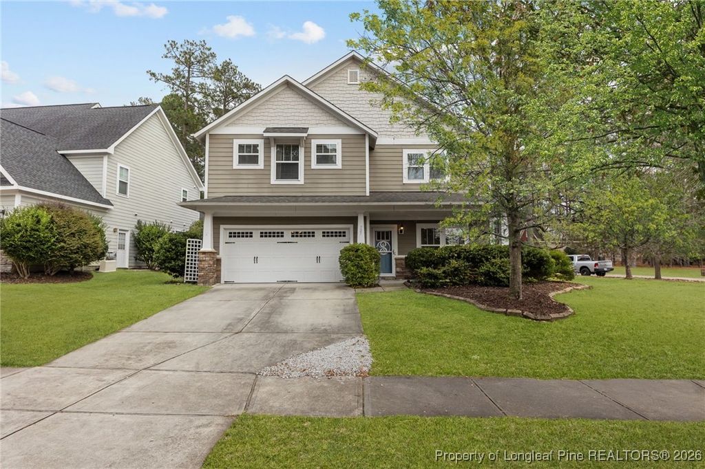 Photo of 725 Legacy Lakes Way, Aberdeen, NC 28315 (MLS # 756365)