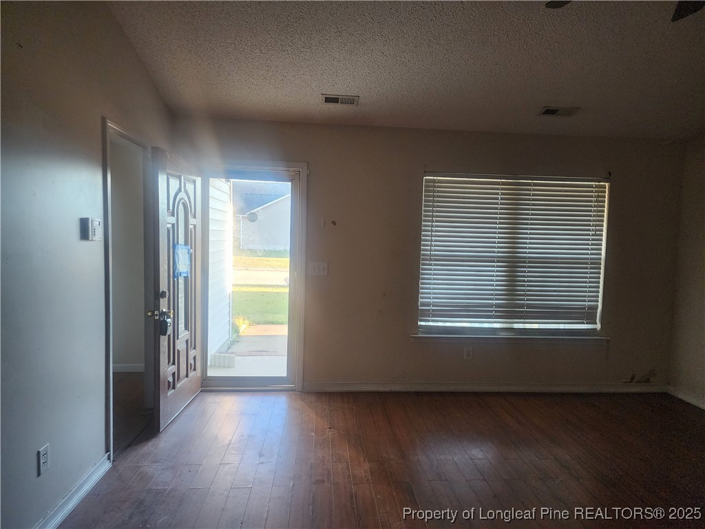 1229 Locks Creek Road