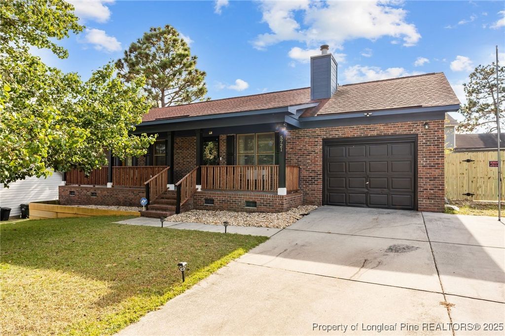 Photo of 5721 Walkabout Road, Hope Mills, NC 28348 (MLS # 750527)