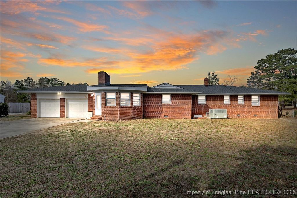 Photo of 6019 S US Highway 301 Highway, Hope Mills, NC 28348 (MLS # 742788)