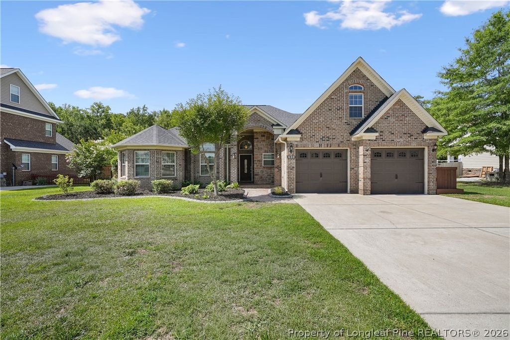 Photo of 439 W Summerchase Drive, Fayetteville, NC 28311 (MLS # 763824)