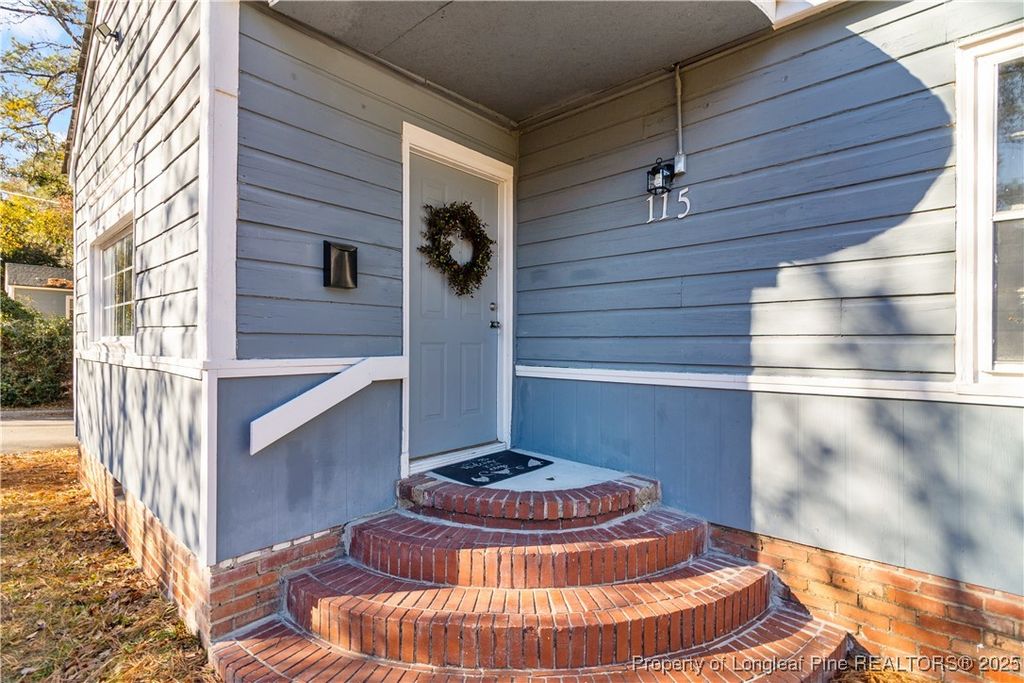 Photo of 115 Brookwood Avenue, Fayetteville, NC 28301 (MLS # 754805)