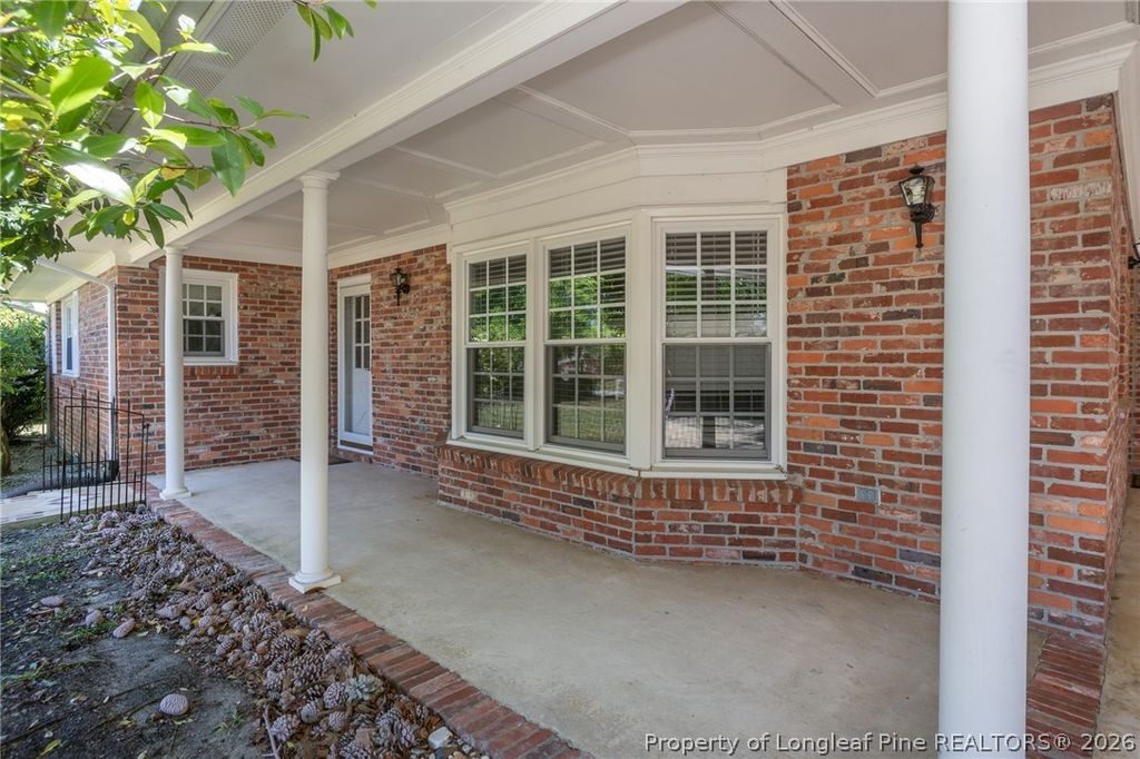 Photo of 504 Jamestown Avenue, Fayetteville, NC 28303 (MLS # 762439)
