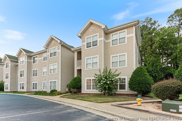 3340 HARBOUR POINTE PL UNIT 4, FAYETTEVILLE, NC 28314 - Image aaad73b670a902e7559c9999583794f6/2831061492