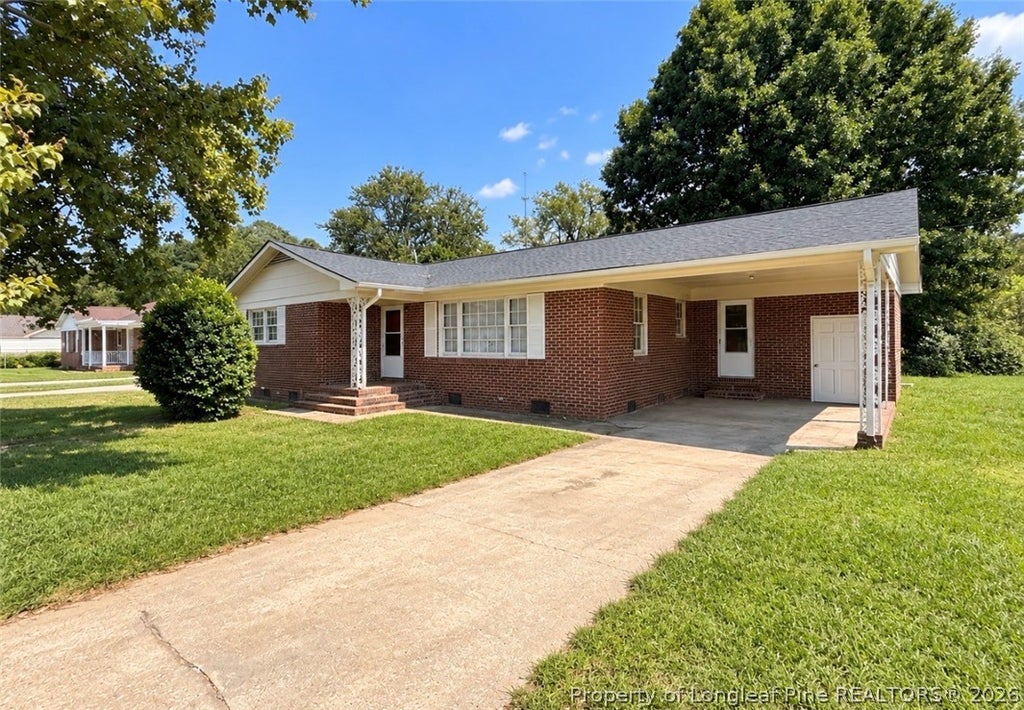 Photo of 16941 Wagram Road, Laurinburg, NC 28352 (MLS # 768959)