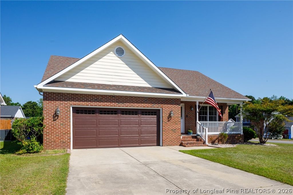Photo of 504 Foxdenton Place, Fayetteville, NC 28303 (MLS # 763004)