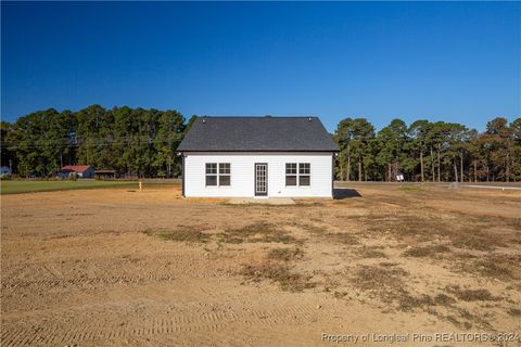 A home in Autryville