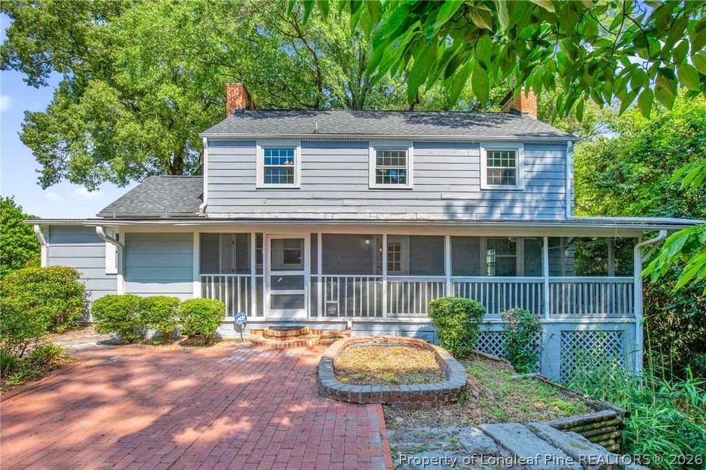 Photo of 220 Bradford Avenue, Fayetteville, NC 28301 (MLS # 760707)
