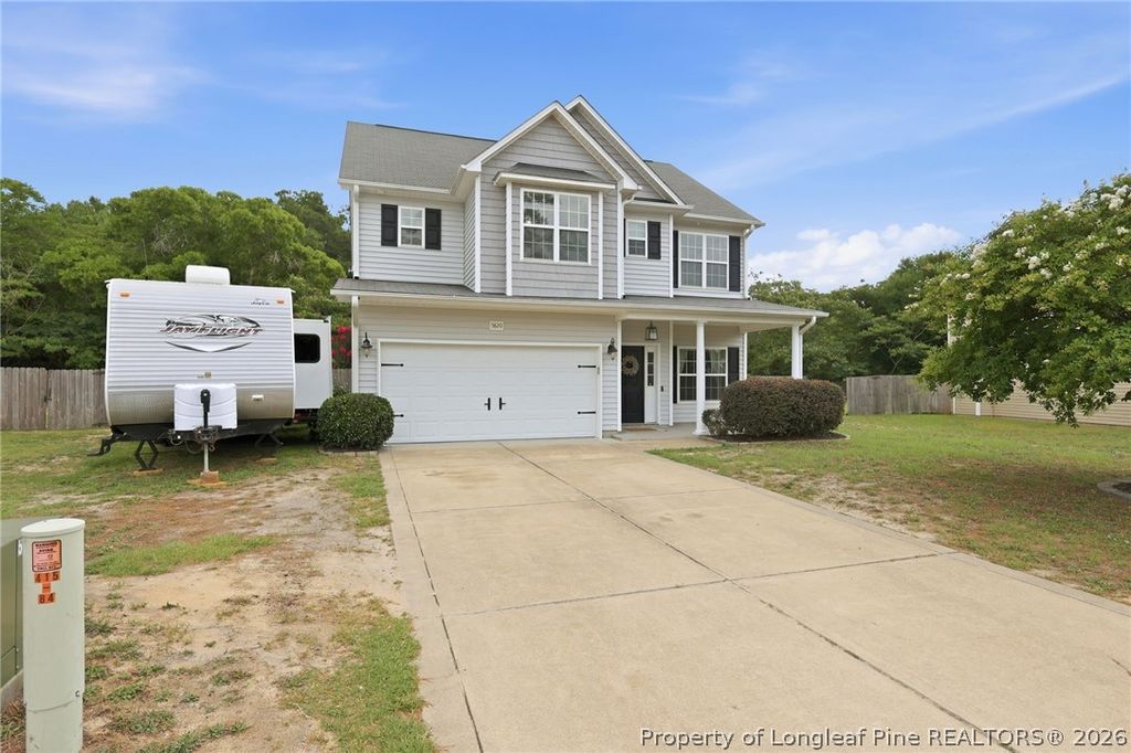 Photo of 5820 Crepe Myrtle Drive, Hope Mills, NC 28348 (MLS # 765254)