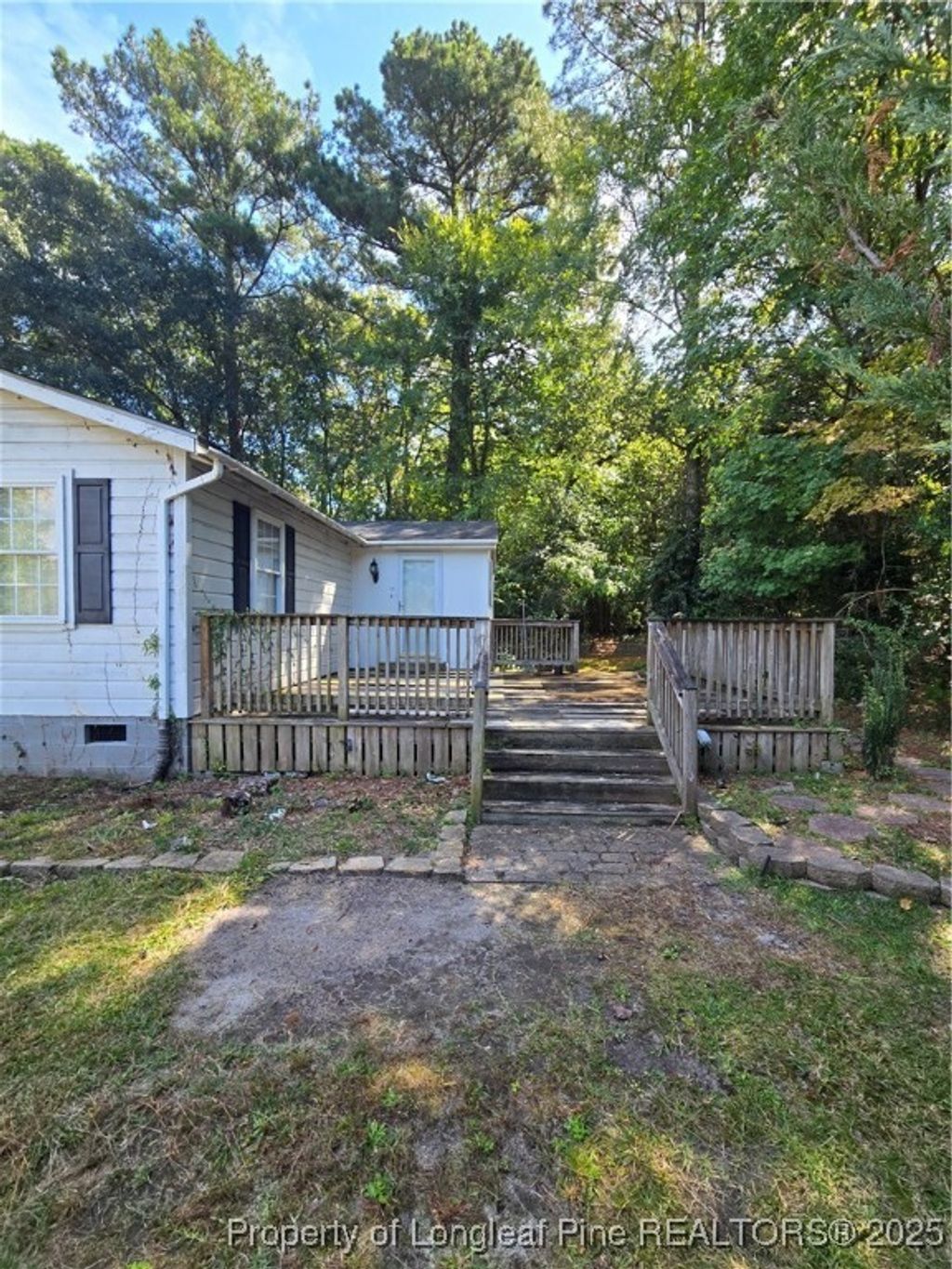 Photo of 953 Francis Drive, Fayetteville, NC 28306 (MLS # 751432)
