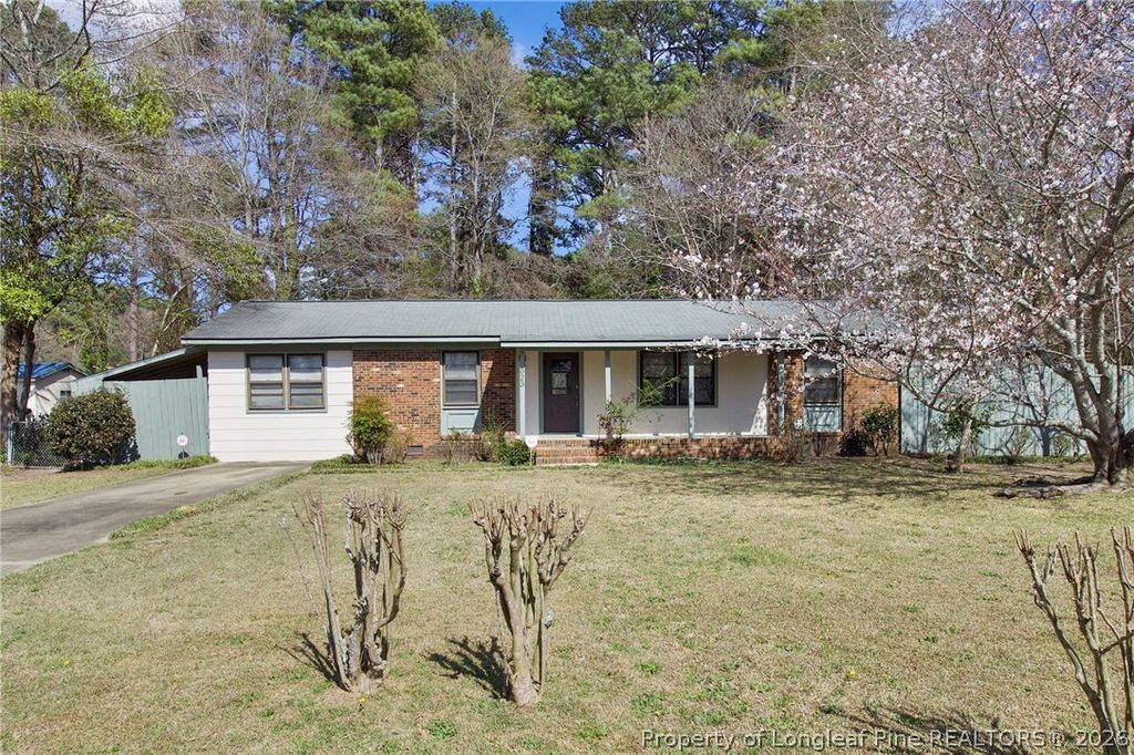 Photo of 523 Varga Street, Fayetteville, NC 28314 (MLS # 758849)