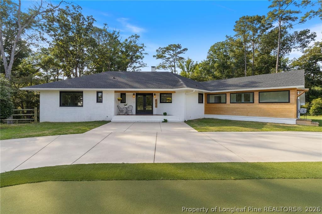 Photo of 820 Saint Pauls Drive, Raeford, NC 28376 (MLS # 766357)