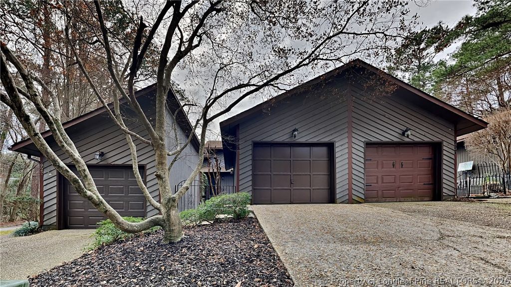 Photo of 933 Creek Side Run, Fayetteville, NC 28303 (MLS # 759924)