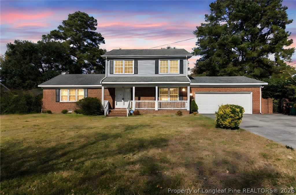 Photo of 306 W 33rd Street W, Lumberton, NC 28358 (MLS # 760536)