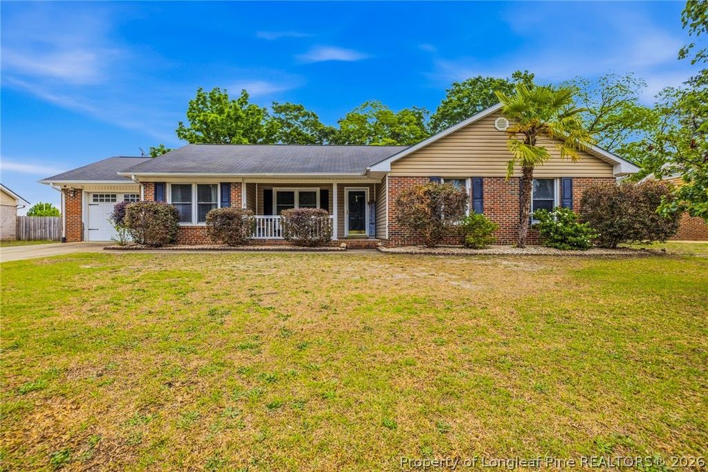 Photo of 335 Woodberry Circle, Raeford, NC 28376 (MLS # 762134)