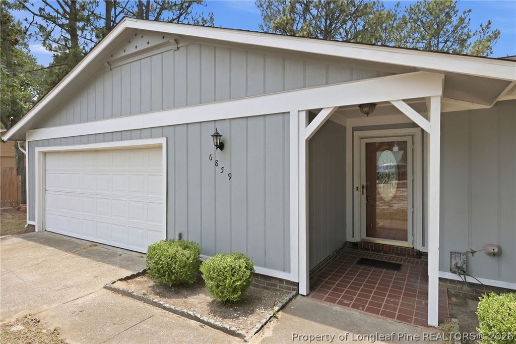 Photo of 6859 Timbercroft Lane, Fayetteville, NC 28314 (MLS # 764053)