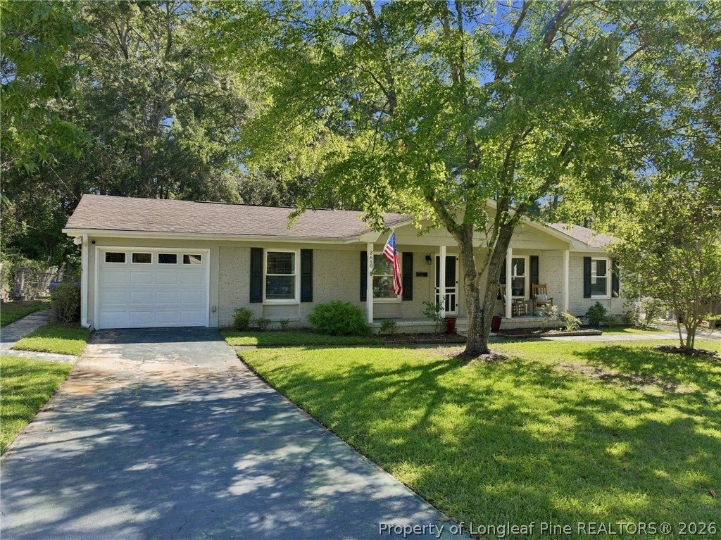 Photo of 3610 Cranbrook Drive, Fayetteville, NC 28301 (MLS # 770785)