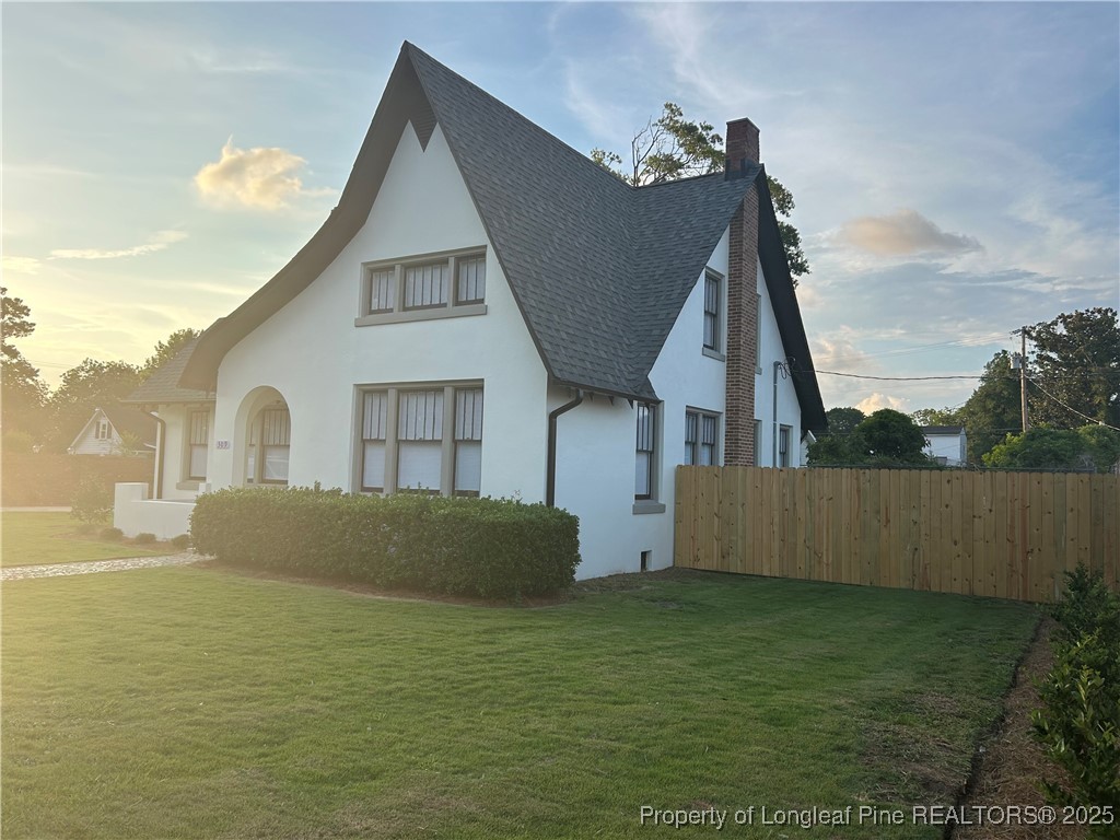 309 E 10th Street