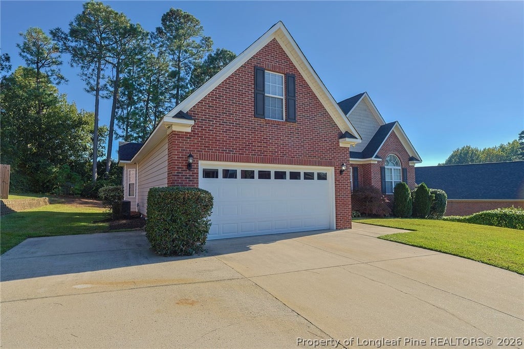 Photo of 735 Larkspur Drive, Fayetteville, NC 28311 (MLS # 771156)