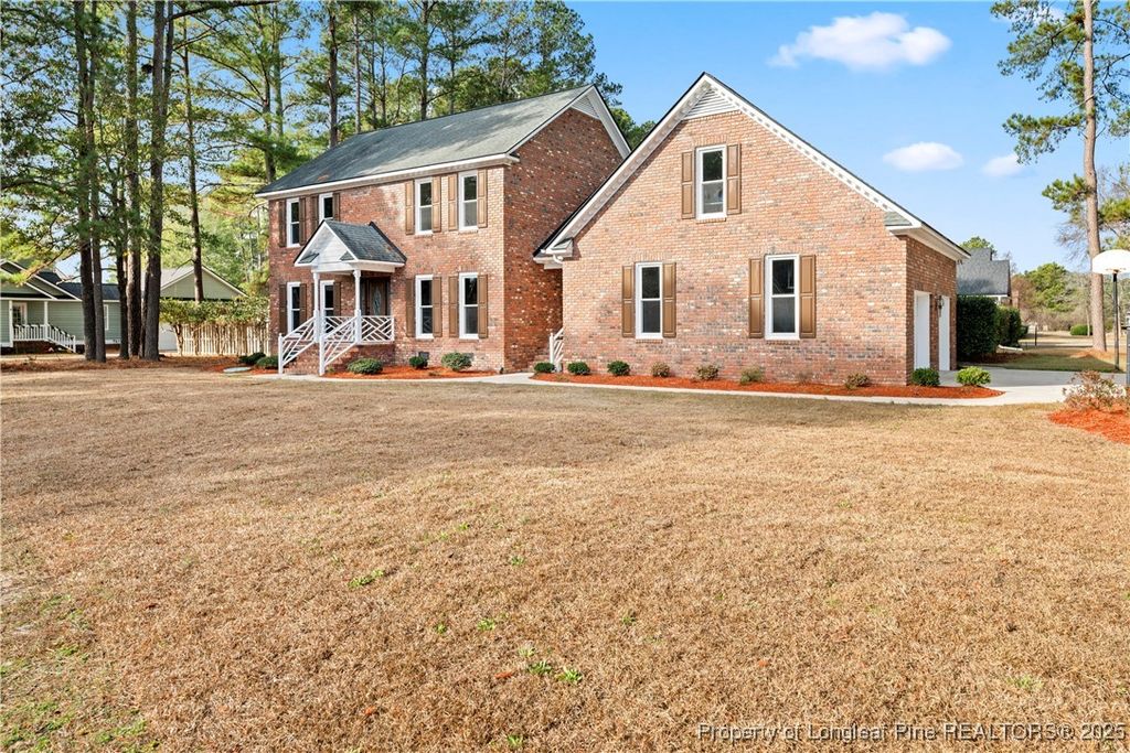 Photo of 5400 Labrador Drive, Hope Mills, NC 28348 (MLS # 754013)