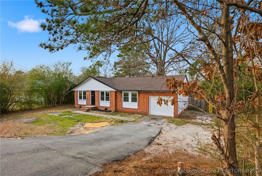 Photo of 1425 E Manchester Road, Spring Lake, NC 28390 (MLS # 756134)