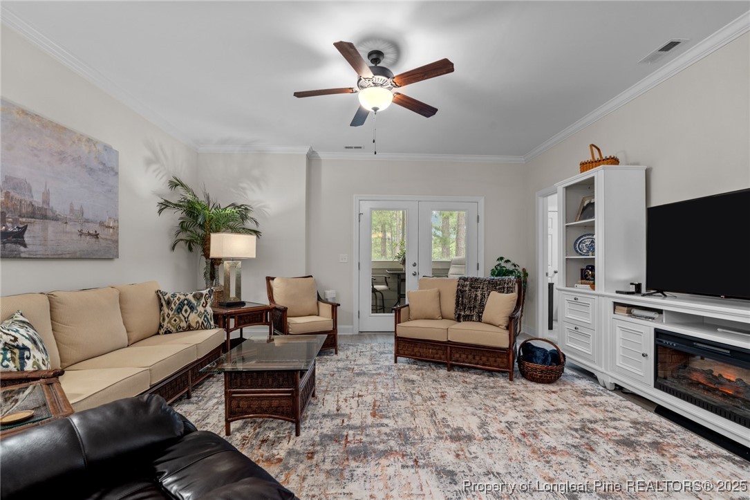 288 Gallery Drive 204
