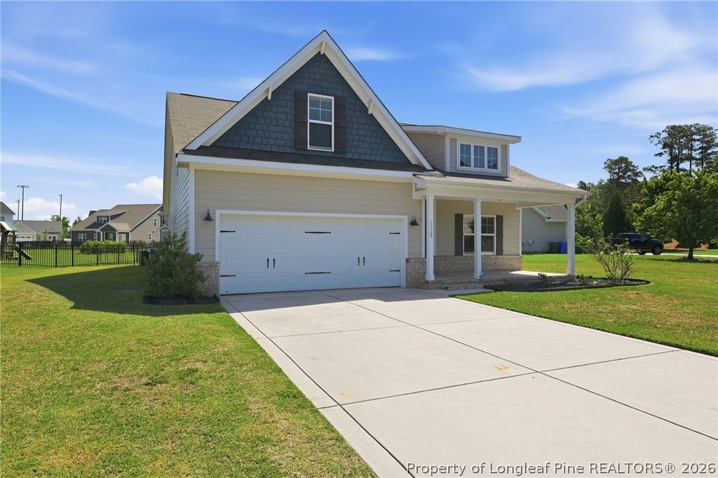 Photo of 1729 Bluffside Drive, Fayetteville, NC 28312 (MLS # 762268)