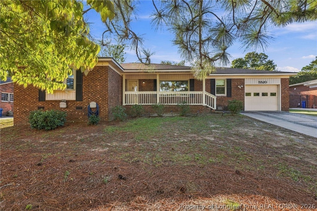 Photo of 5520 Lawnwood Drive, Fayetteville, NC 28304 (MLS # 769982)