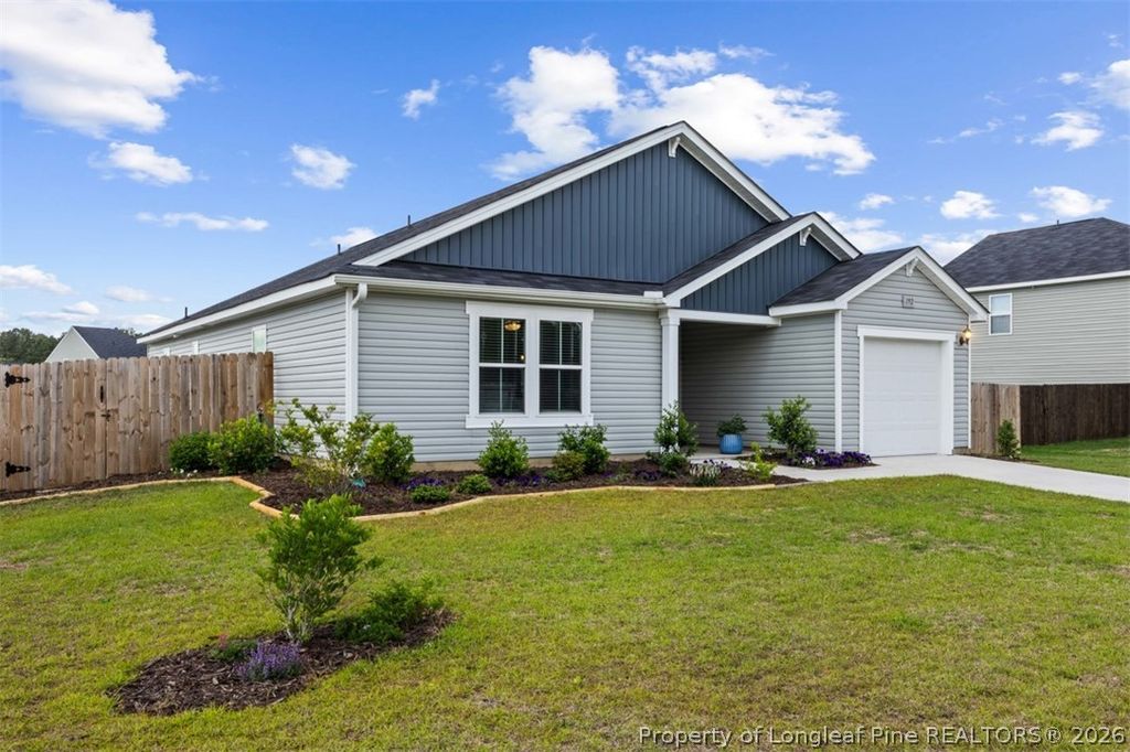 Photo of 192 Walters Run Drive, Raeford, NC 28376 (MLS # 762718)