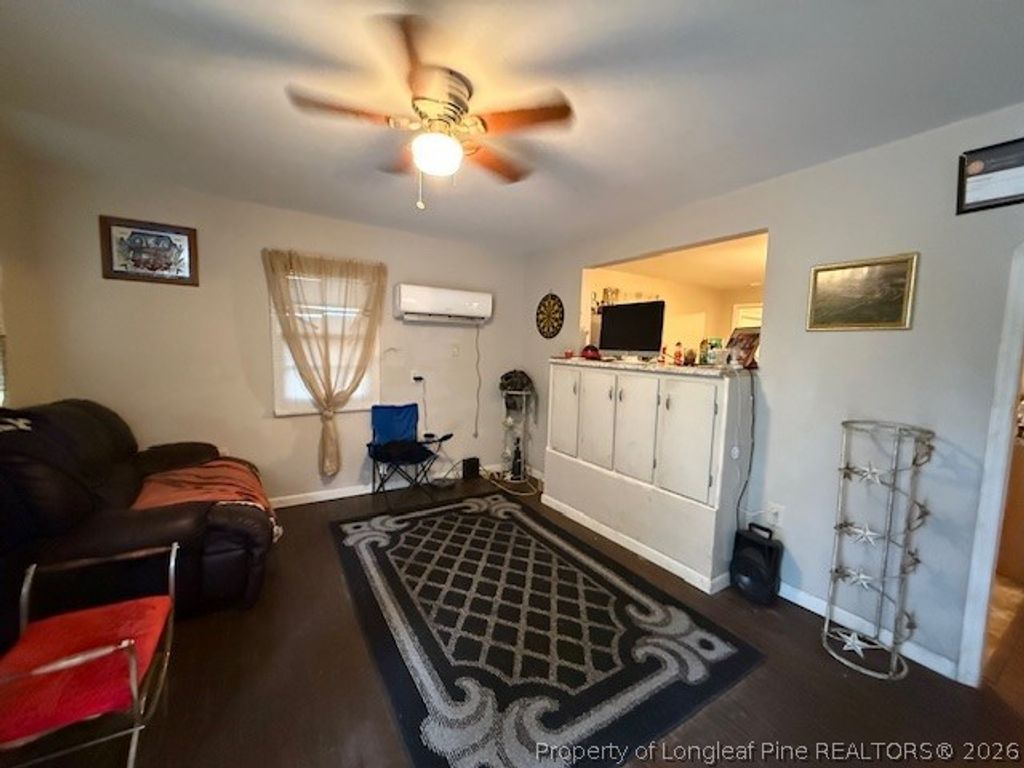 Photo of 433 Squirrel Street, Fayetteville, NC 28303 (MLS # 757343)