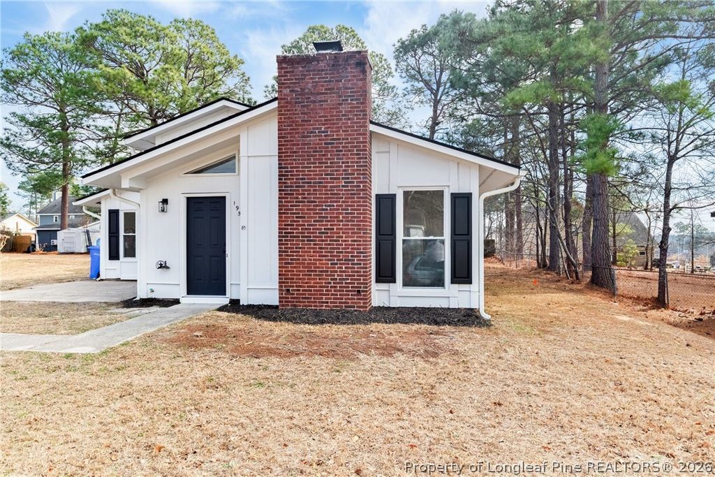 Photo of 1959 Windlock Drive, Fayetteville, NC 28304 (MLS # 759247)